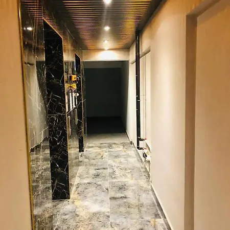 Drochklasd Guest Home, For 8 Human Meram